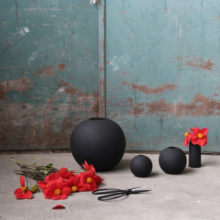 Ball vas black, 10 cm Cooee Design
