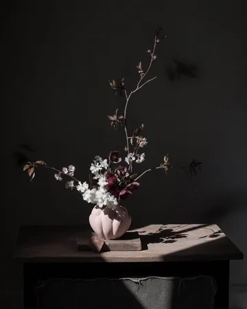 Bloom vas petit 22,5x24 cm - Rose - 101 Copenhagen