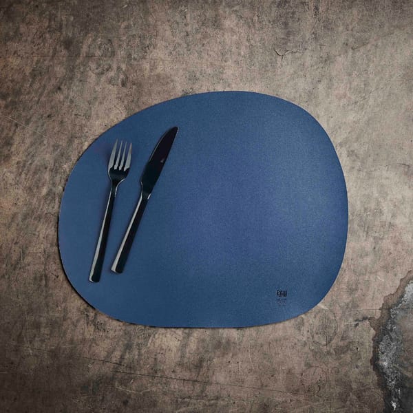 Raw bordstablett 41x33,5 cm, Mörkblå Aida