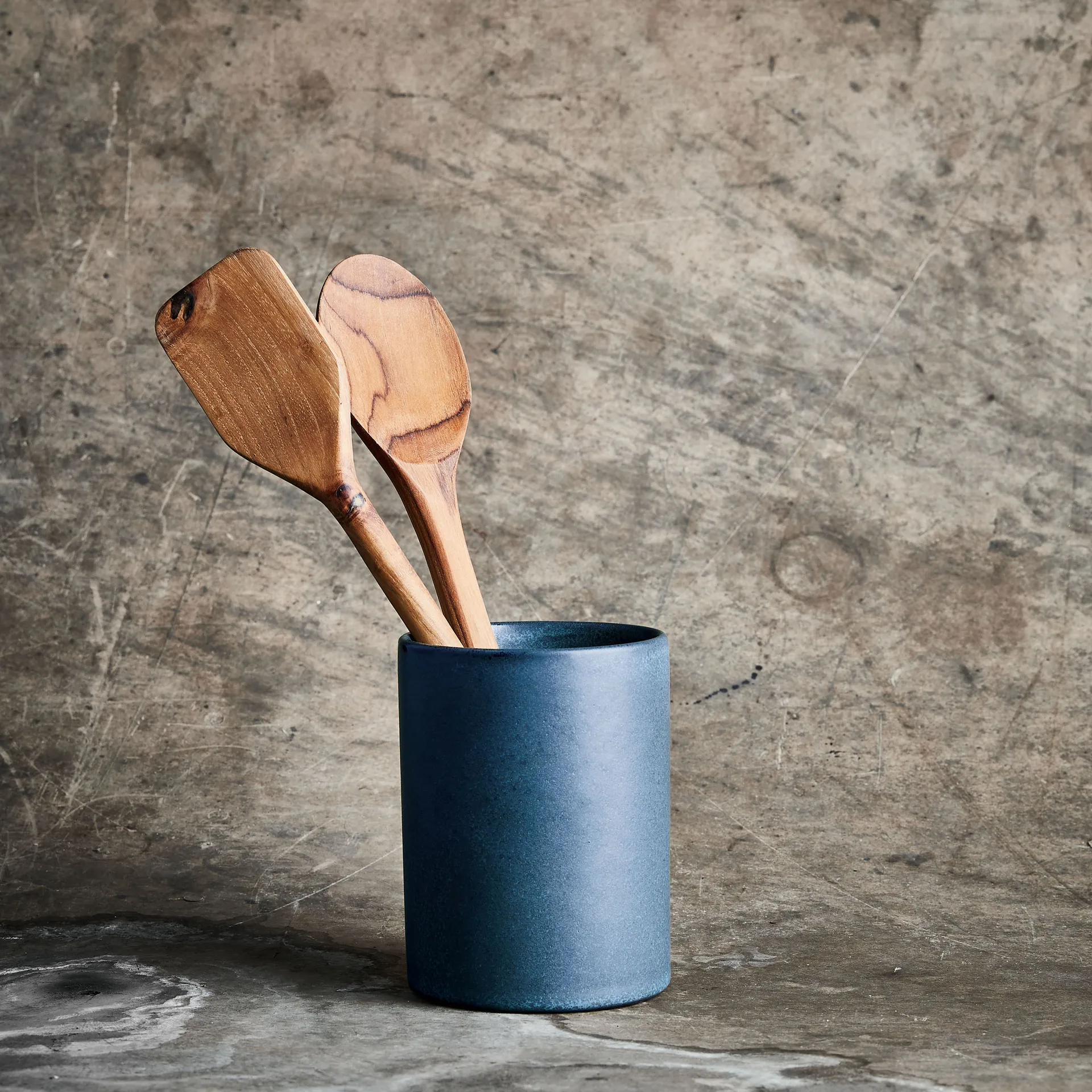 Raw grytsked 26 cm, Teak Aida