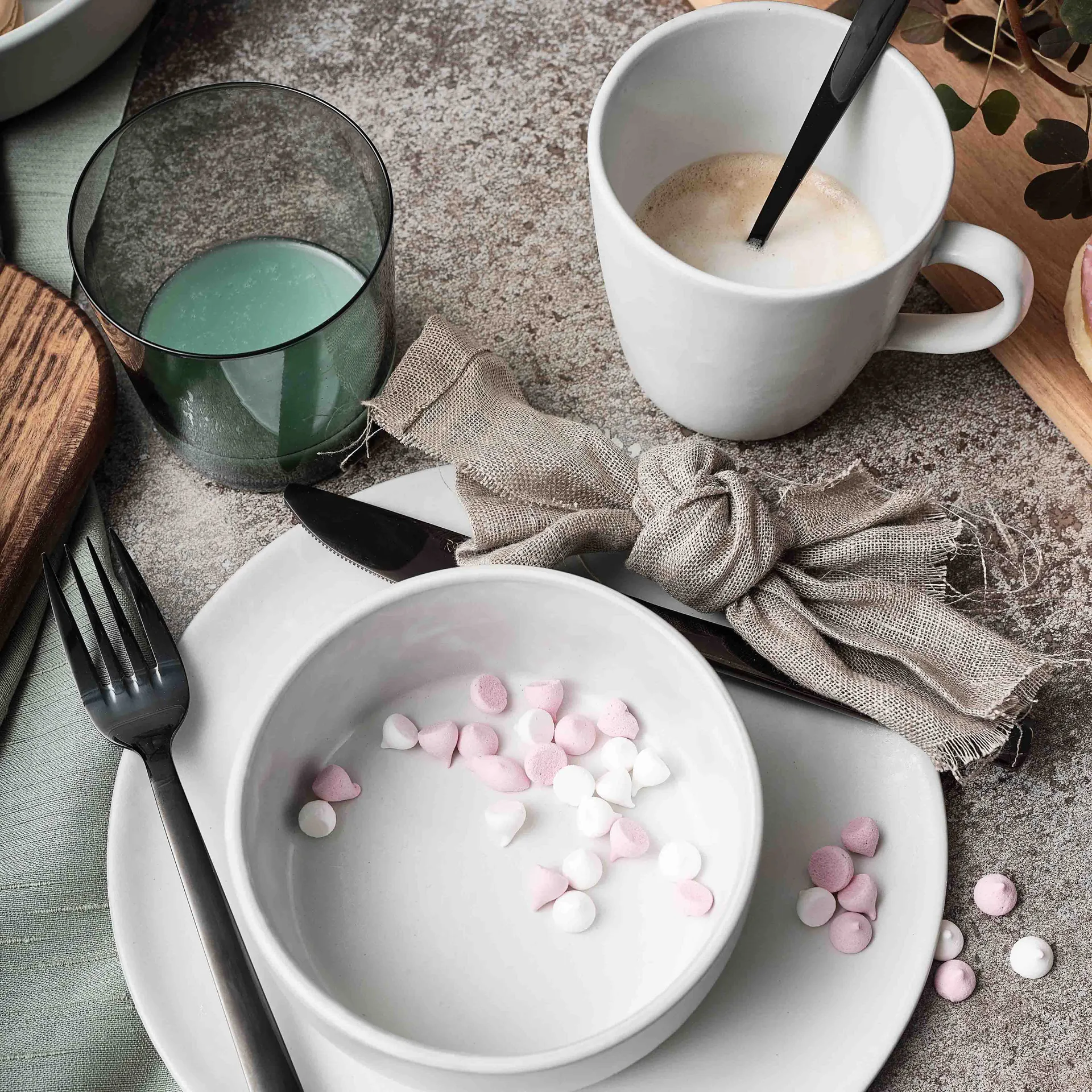 Raw mugg med handtag 35 cl, Arctic white Aida