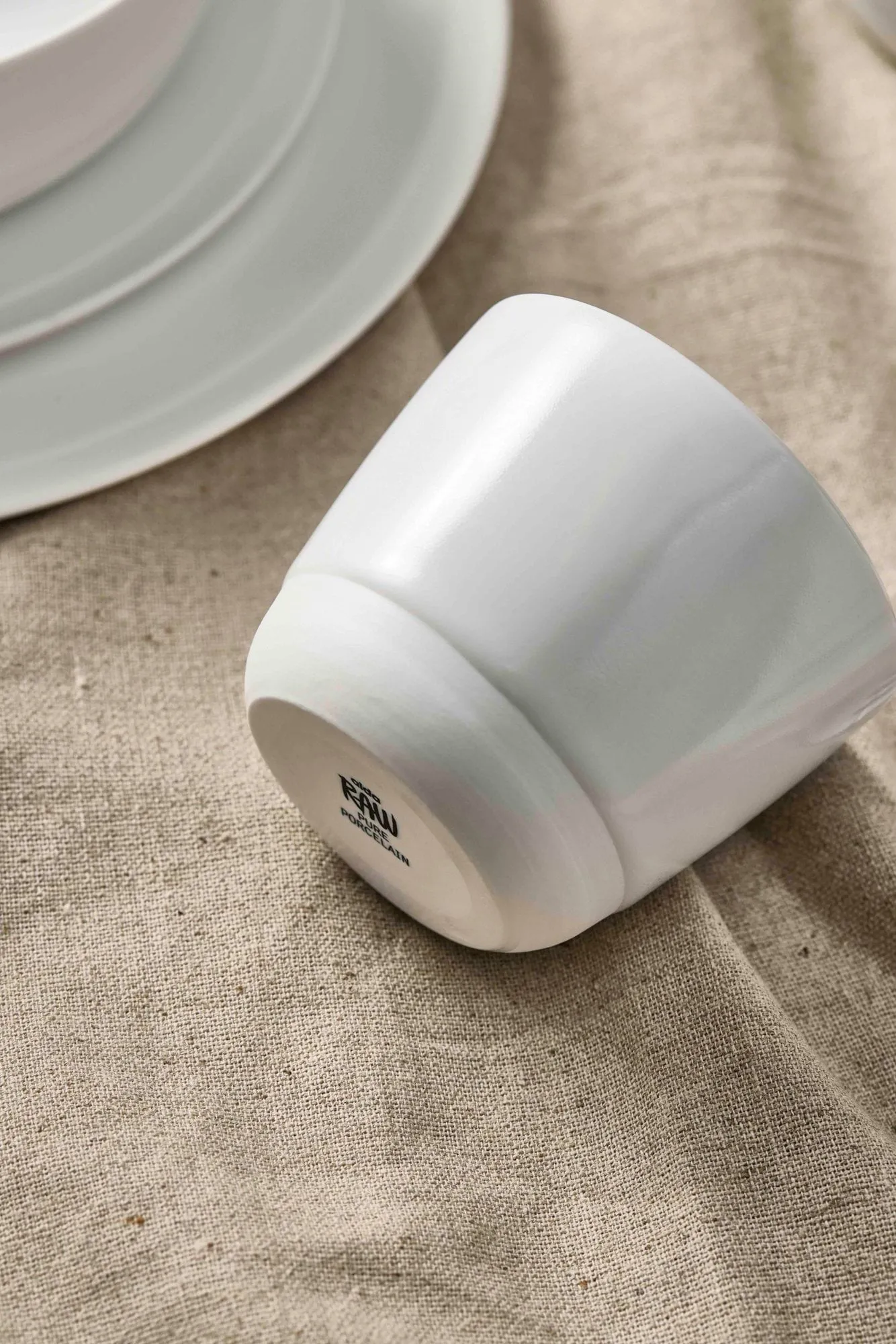 Raw mugg, Pure Porcelain, utan handtag Aida