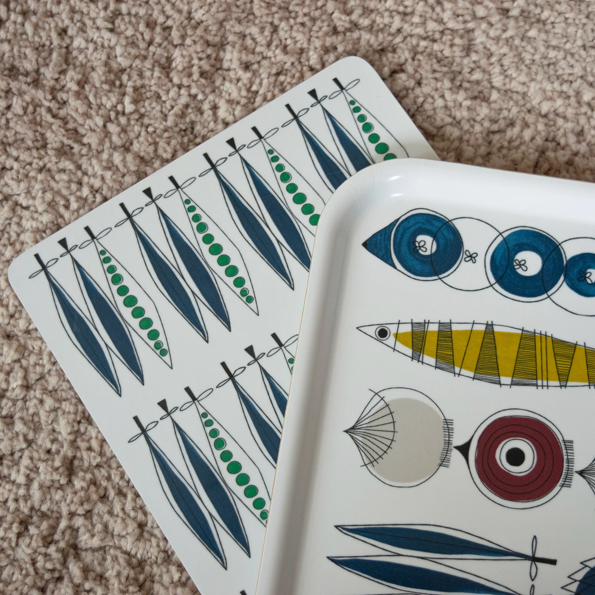 Picknick serveringsbräda ärtor 20x30 cm, Blå-multi Almedahls