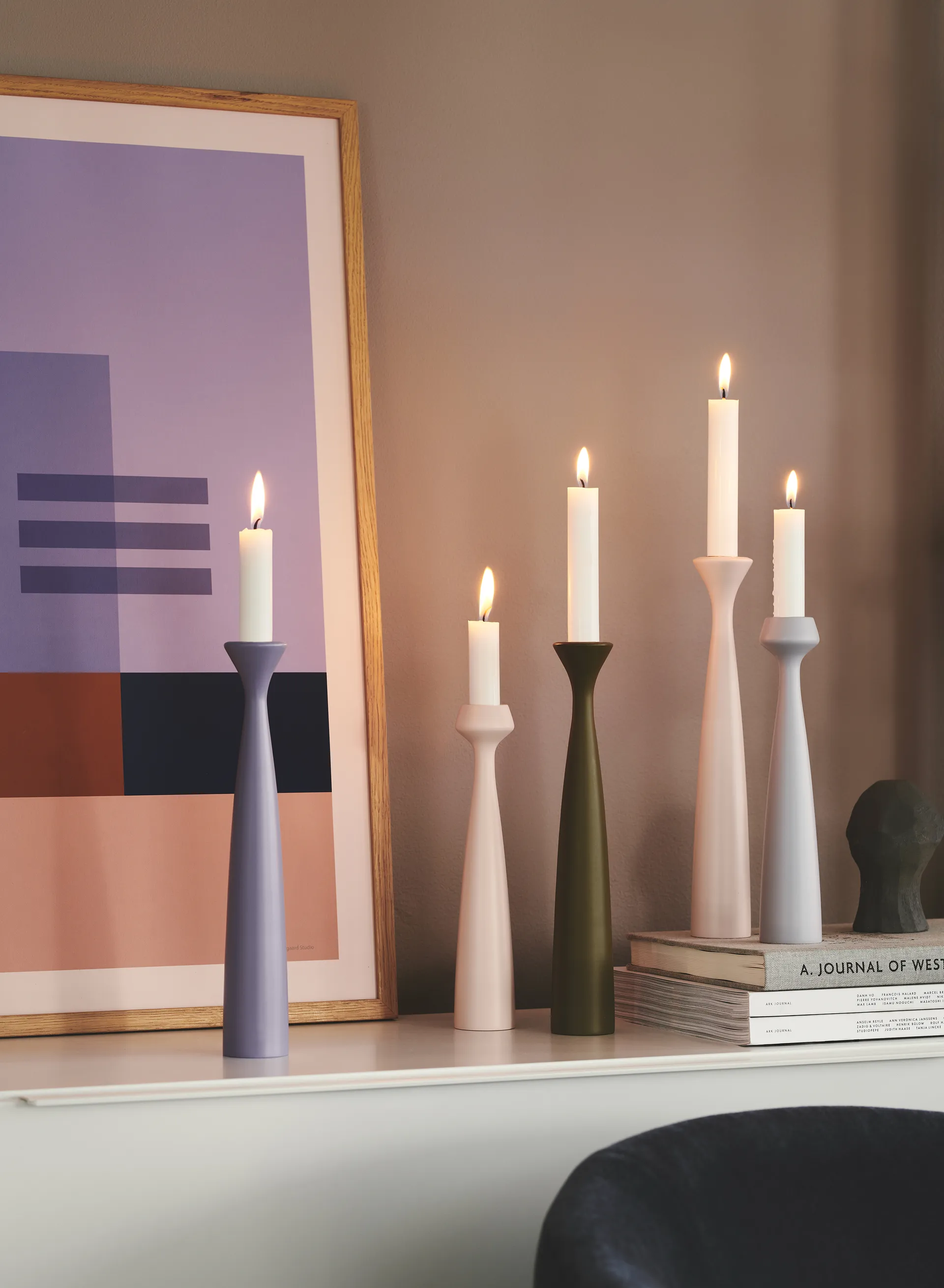 Blossom Lily ljusstake 24,5 cm, Cool grey Applicata