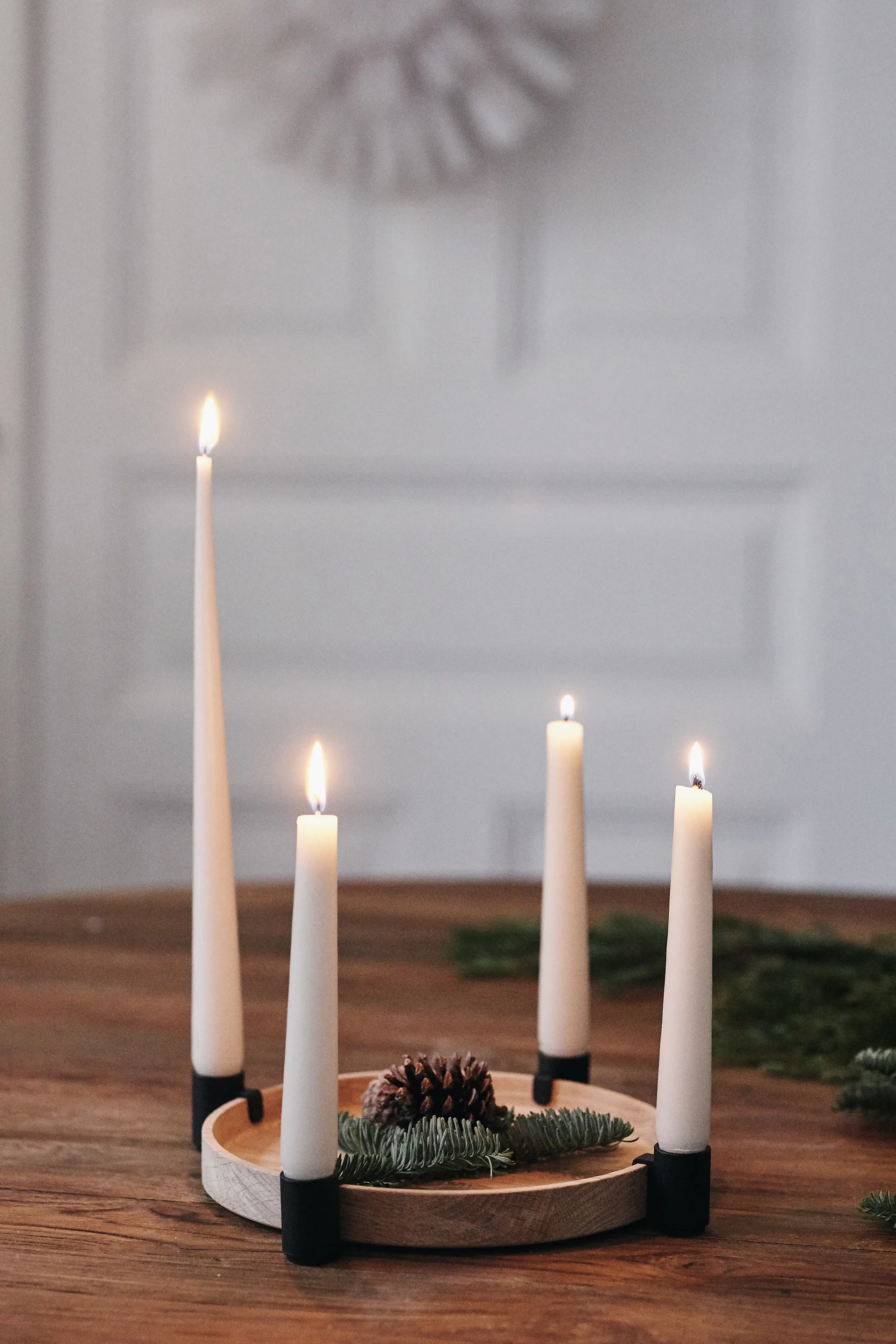 Luna ljusstake, Ek-stål Applicata