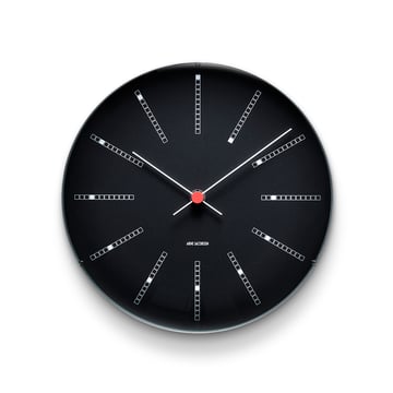 Läs mer om Arne Jacobsen Clocks AJ Bankers väggur svart Ø 29 cm