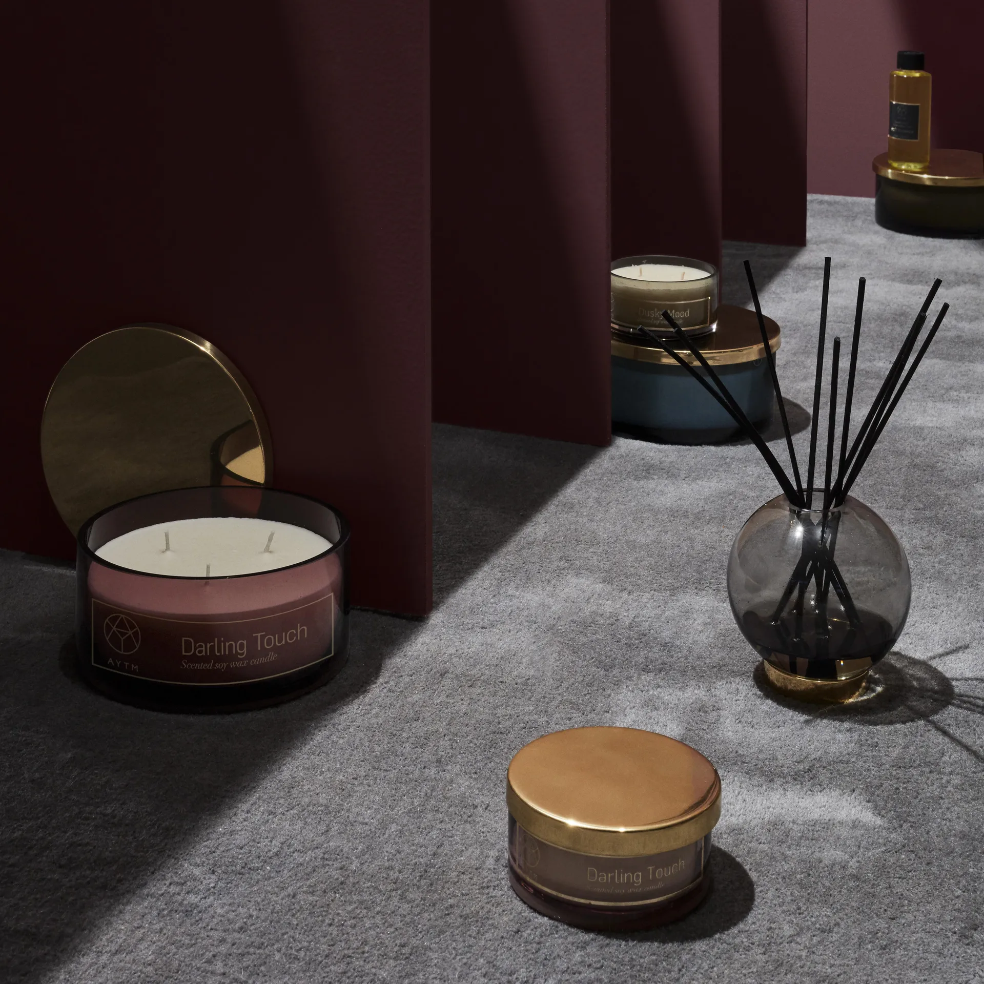 Globe vas small, svart-guld AYTM