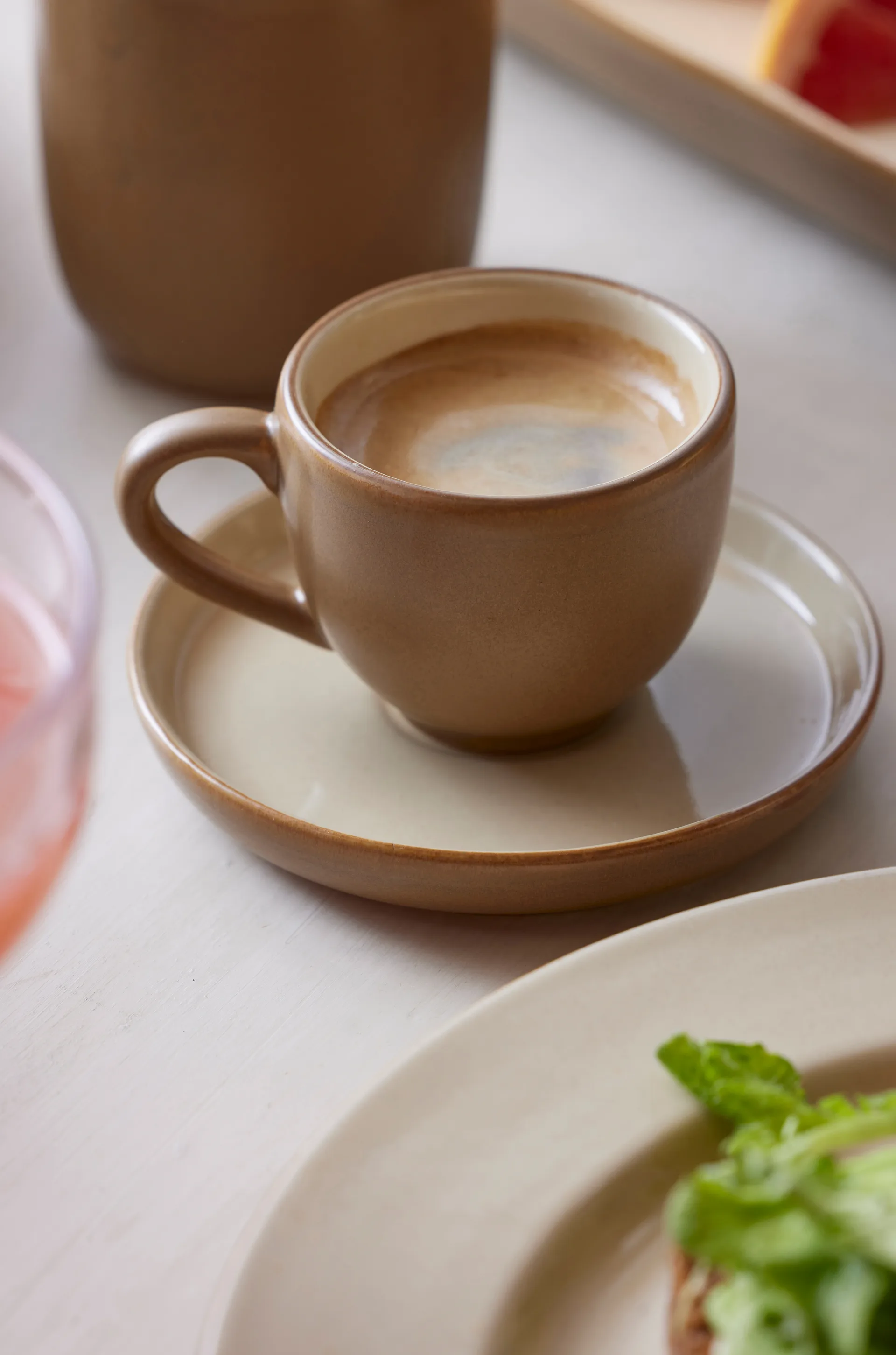 Bitz espressokopp med fat 7 cl matt, Wood-sand Bitz