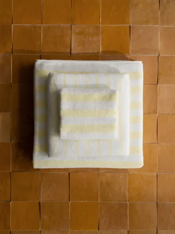 Arto handduk - Transparent yellow-white, 50x100 cm - blomus