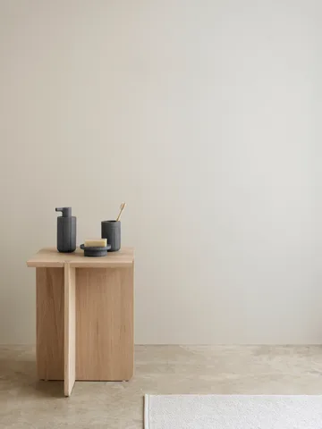 Kua tvålpump - Cedar Wood, 30 cl - blomus