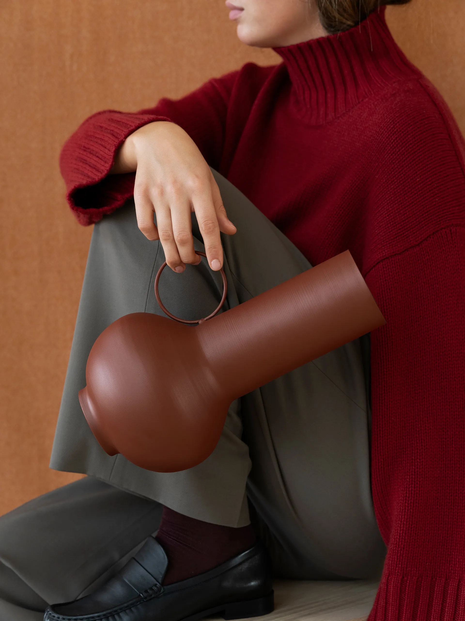 Loha vas 33 cm, Brandy Brown blomus