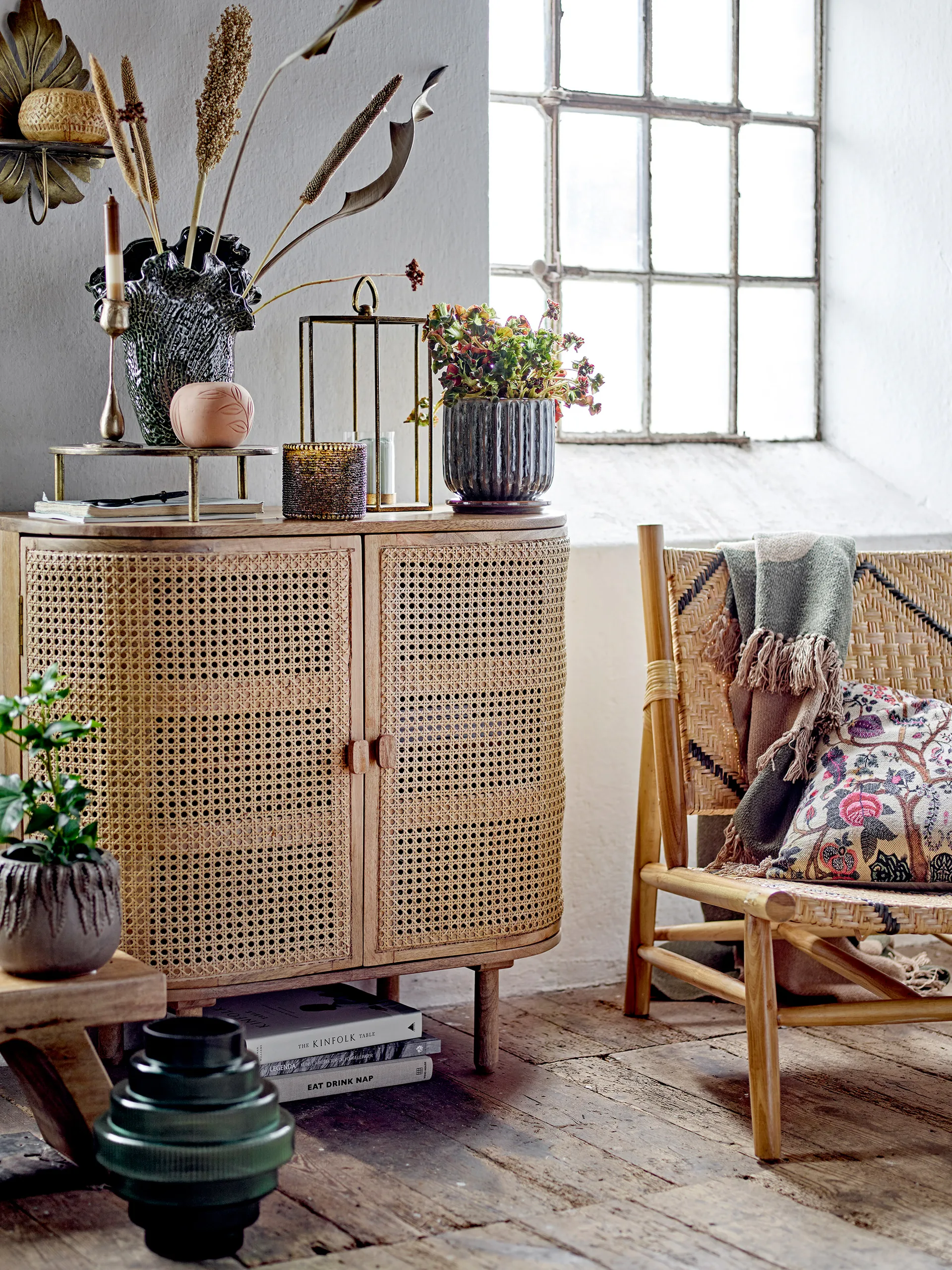 Bandol skåp 80x40x75 cm, Mangoträ Bloomingville