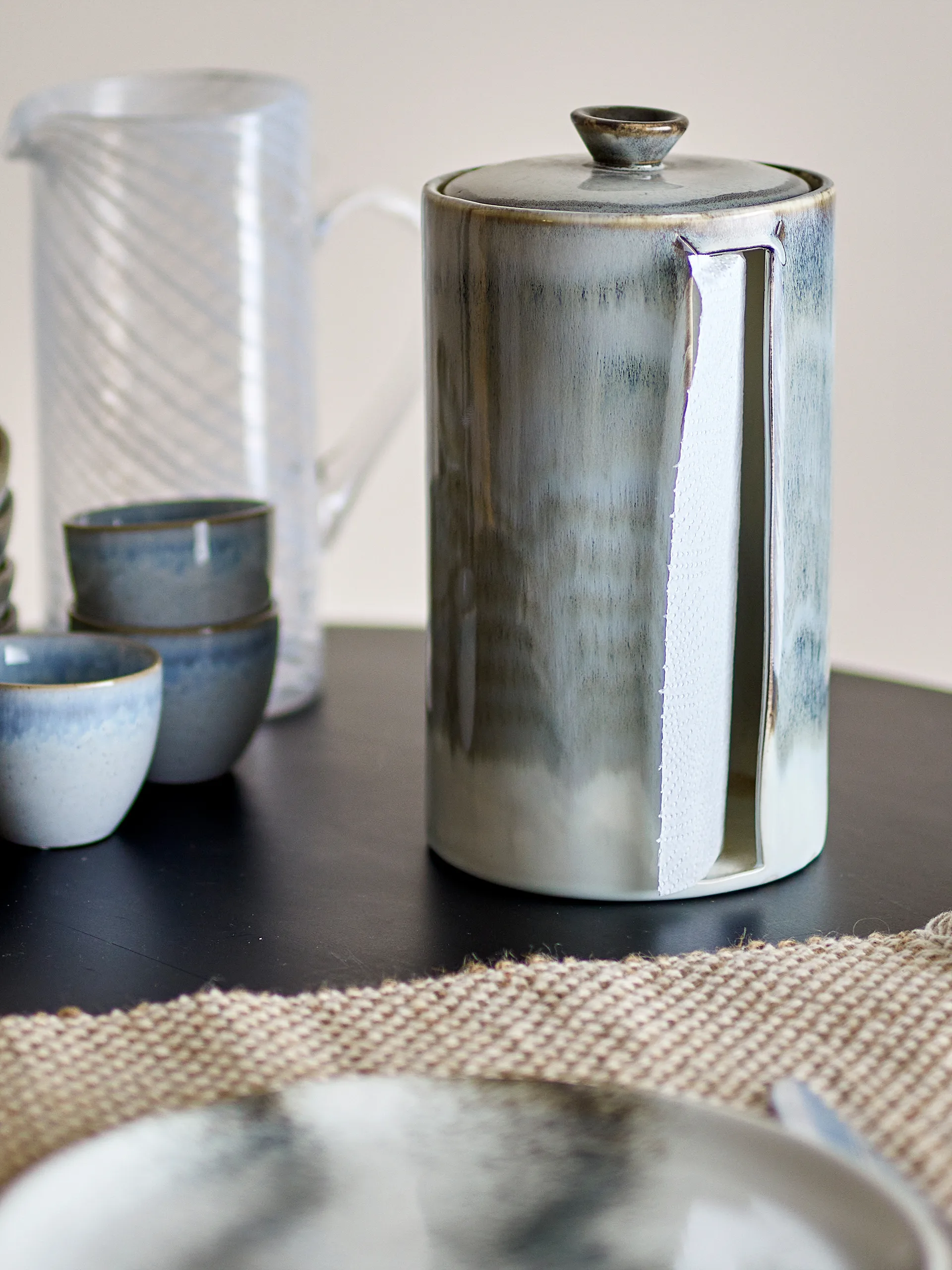 Paula hushållspappershållare, Grå Bloomingville