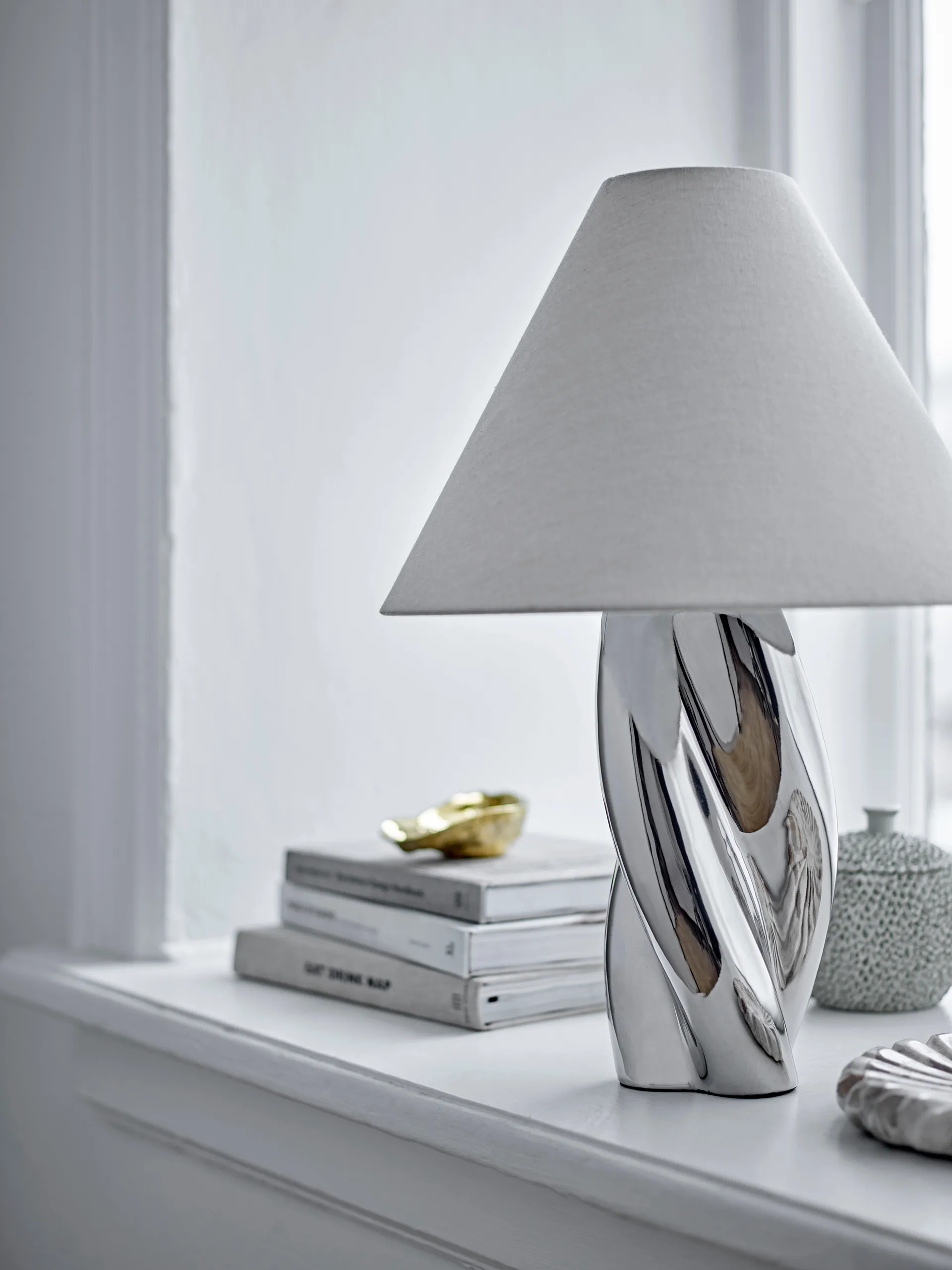 Silva bordslampa Ø35 cm, Silver Bloomingville