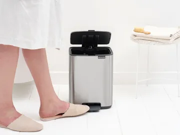 Bo pedalhink 7 L - Matt Steel Fingerprint Proof - Brabantia