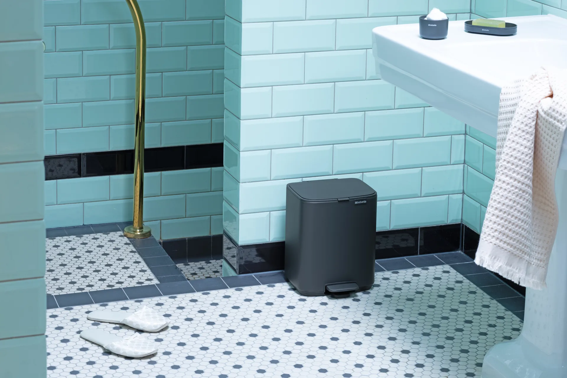 Bo pedalhink 7 L, Mineral Infinite Grey Brabantia