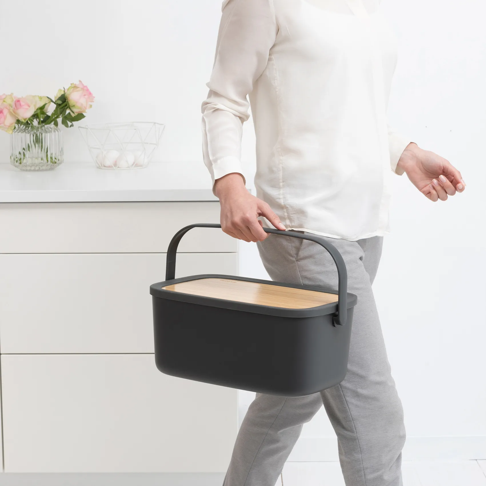 Nic brödlåda, Mörkgrå Brabantia