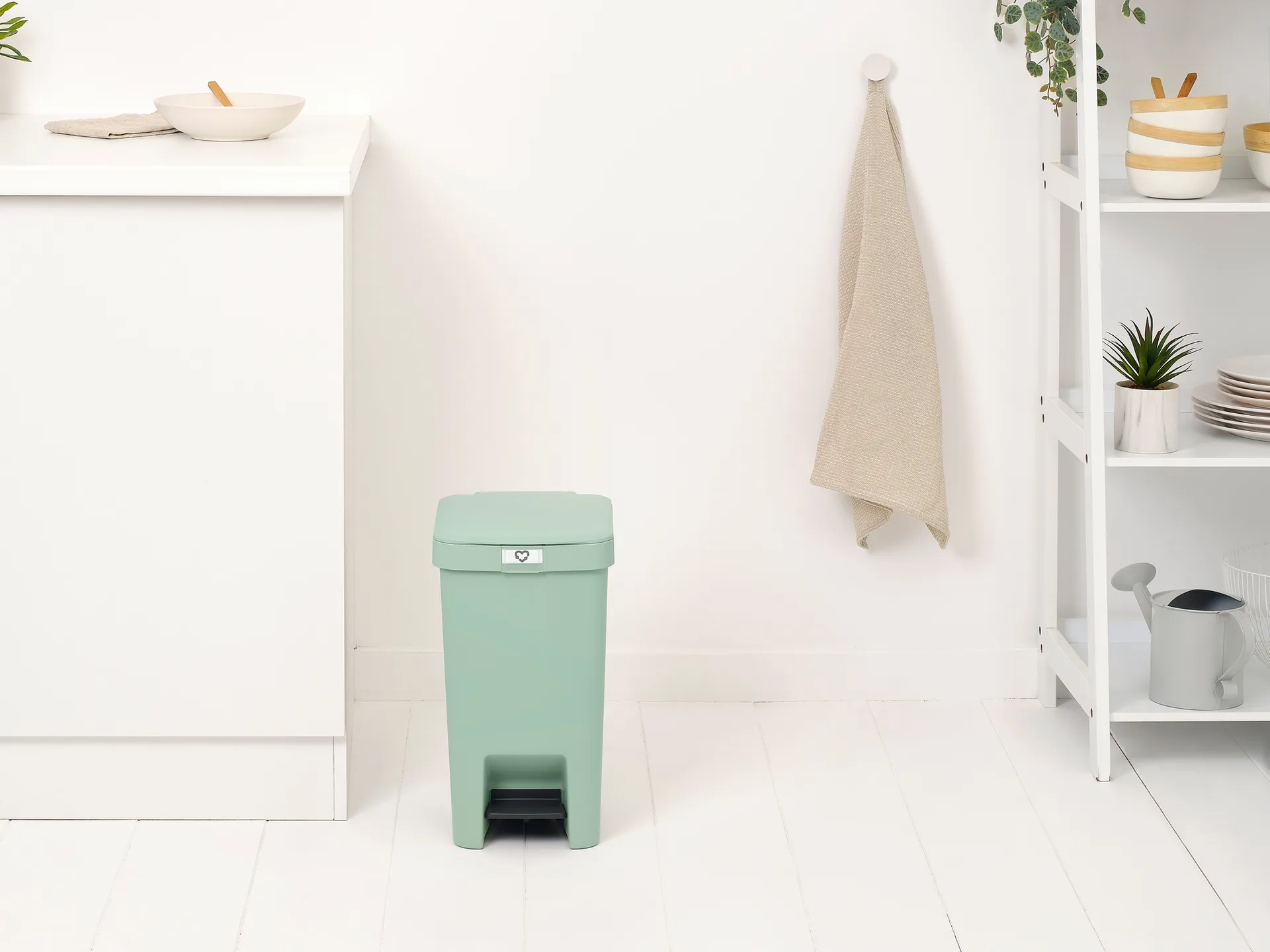 StepUp pedalhink 16 L, Jade green Brabantia