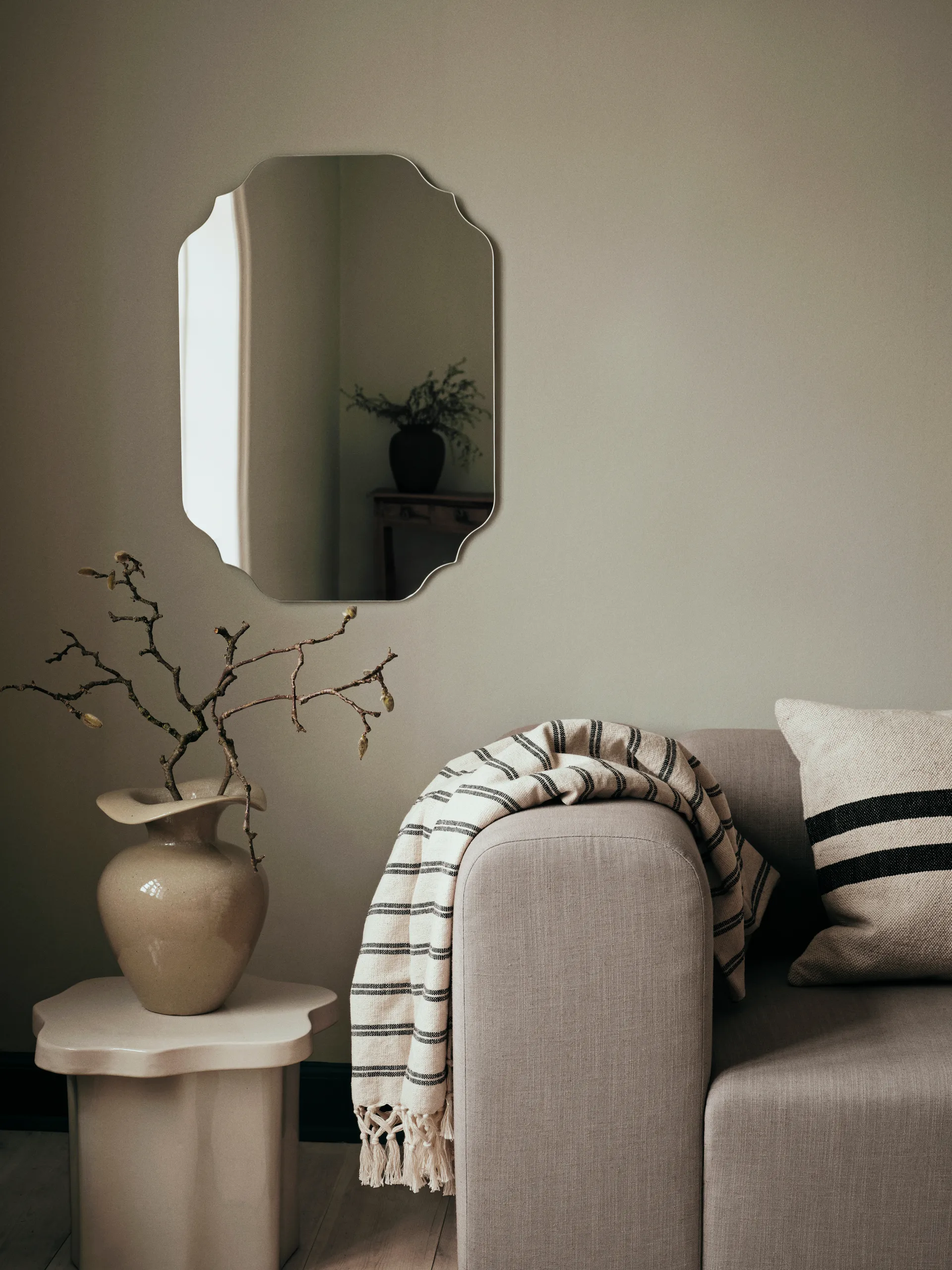 Florentina vas M 32 cm, Beige Broste Copenhagen