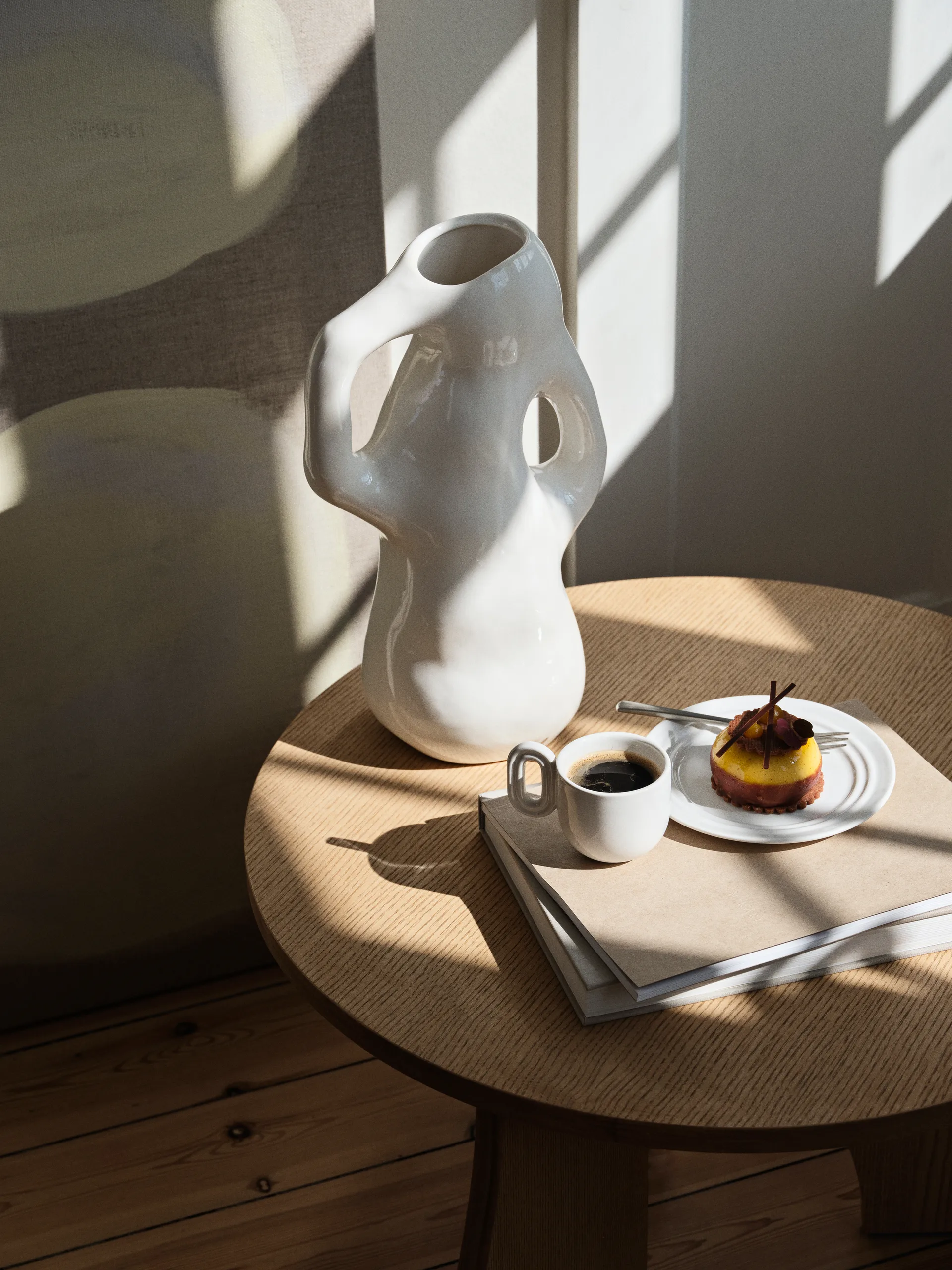 Isolde vas 35 cm, White Broste Copenhagen