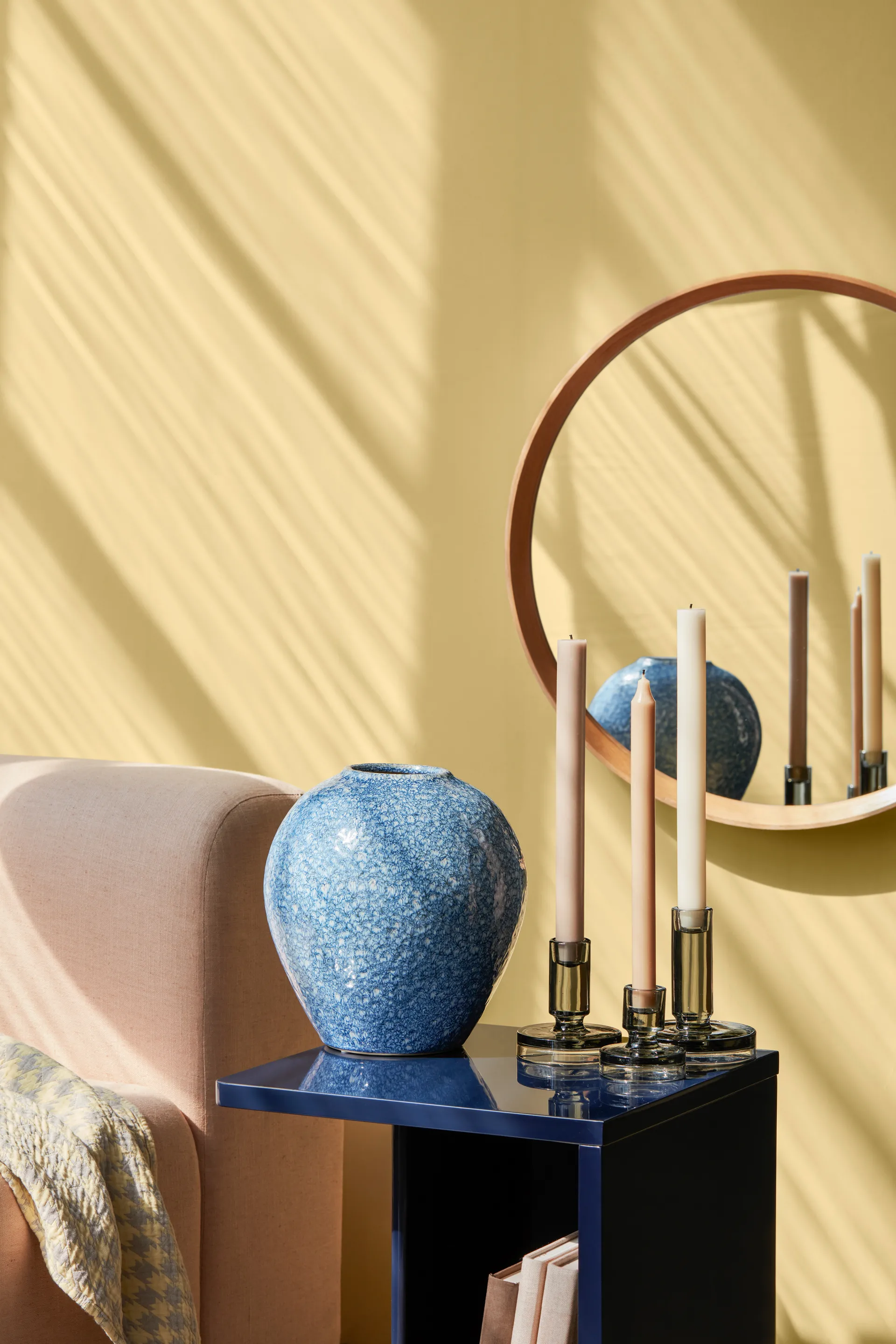 Petra ljusstake smoked pearl dark grey, 11 cm Broste Copenhagen