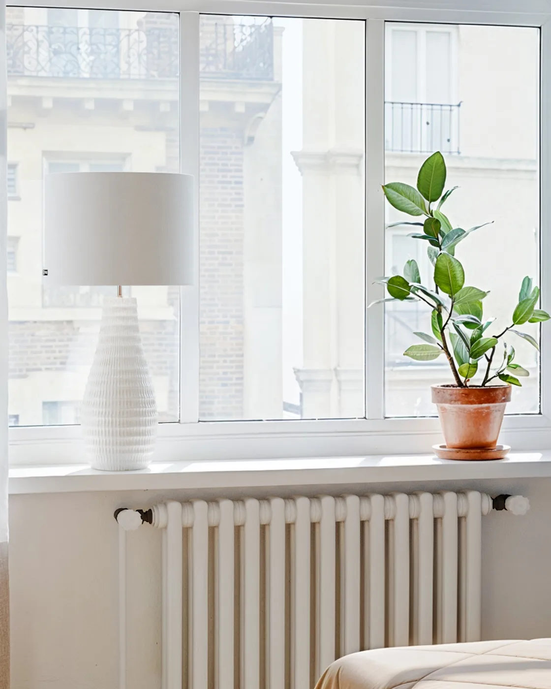 Bartha bordslampa 74 cm, Creme-beige By Rydéns