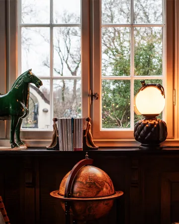 Viva La Diva bordslampa 45 cm - Svart-matt vit - By Rydéns