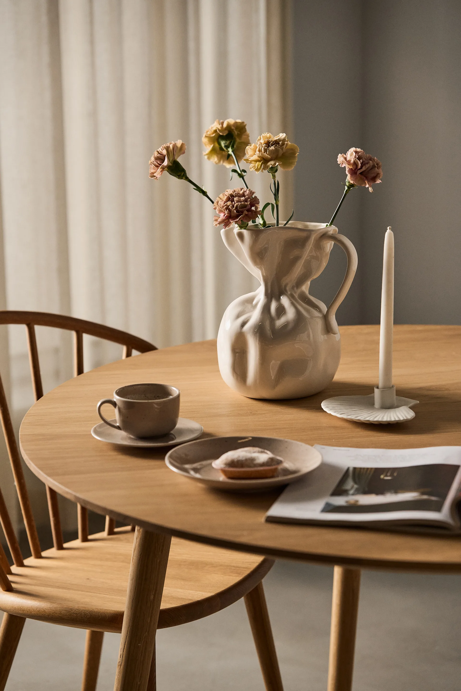 Crumple vas, Vit Byon