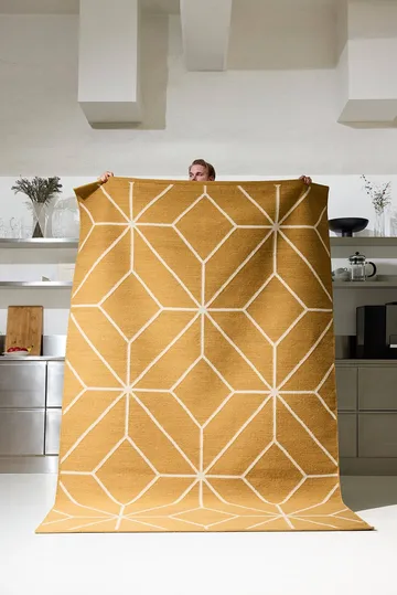 Ayur matta - Masala Yellow-Off White, 270x180 cm - Chhatwal & Jonsson