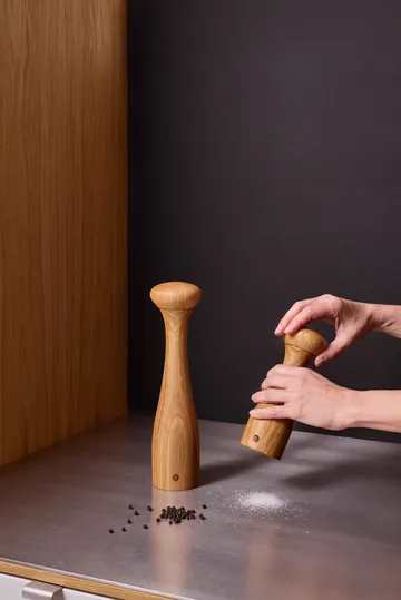 Lyon kryddkvarn - Natural, FSC oak, 30 cm - Crushgrind