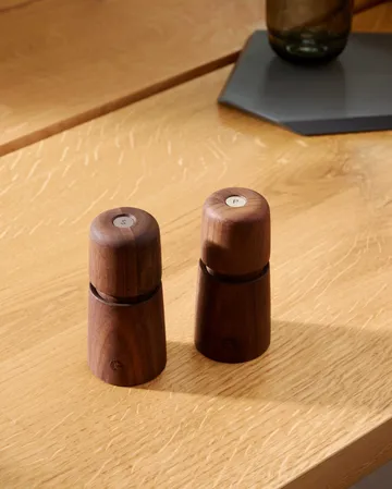 Stockholm kryddkvarn - Natural, FSC walnut, 11cm - Crushgrind