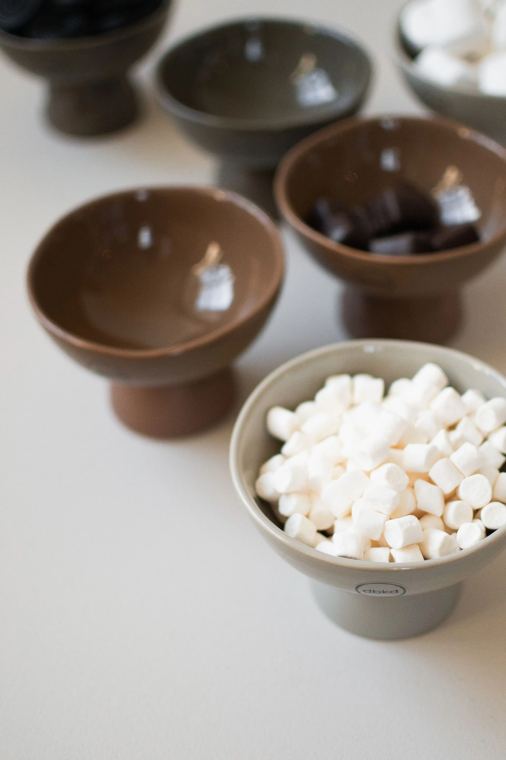 Base Dome skål S Ø12 cm, Dust DBKD