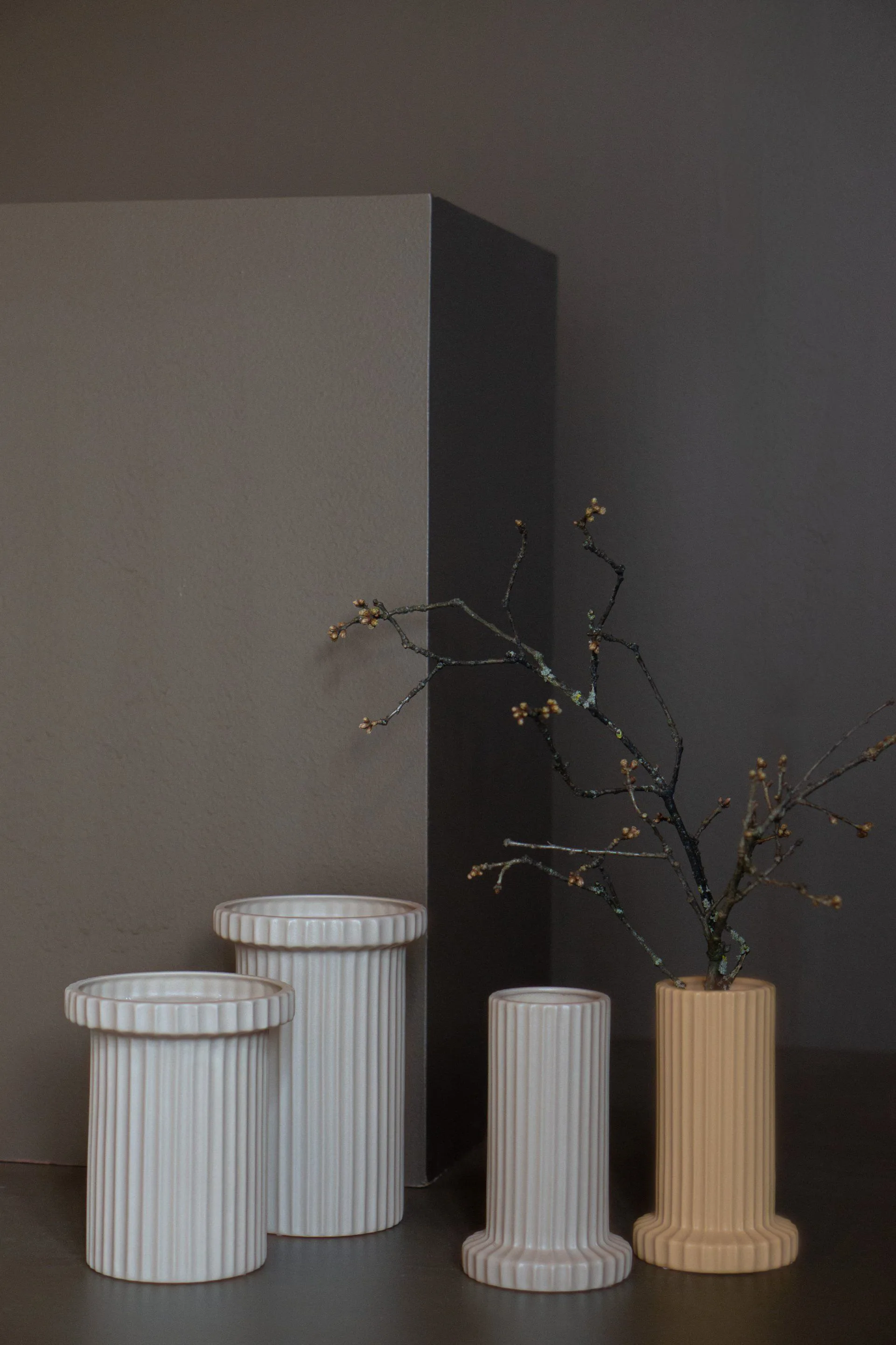 Stripe kruka stor h22 cm Ø12 cm, Sandy mole DBKD