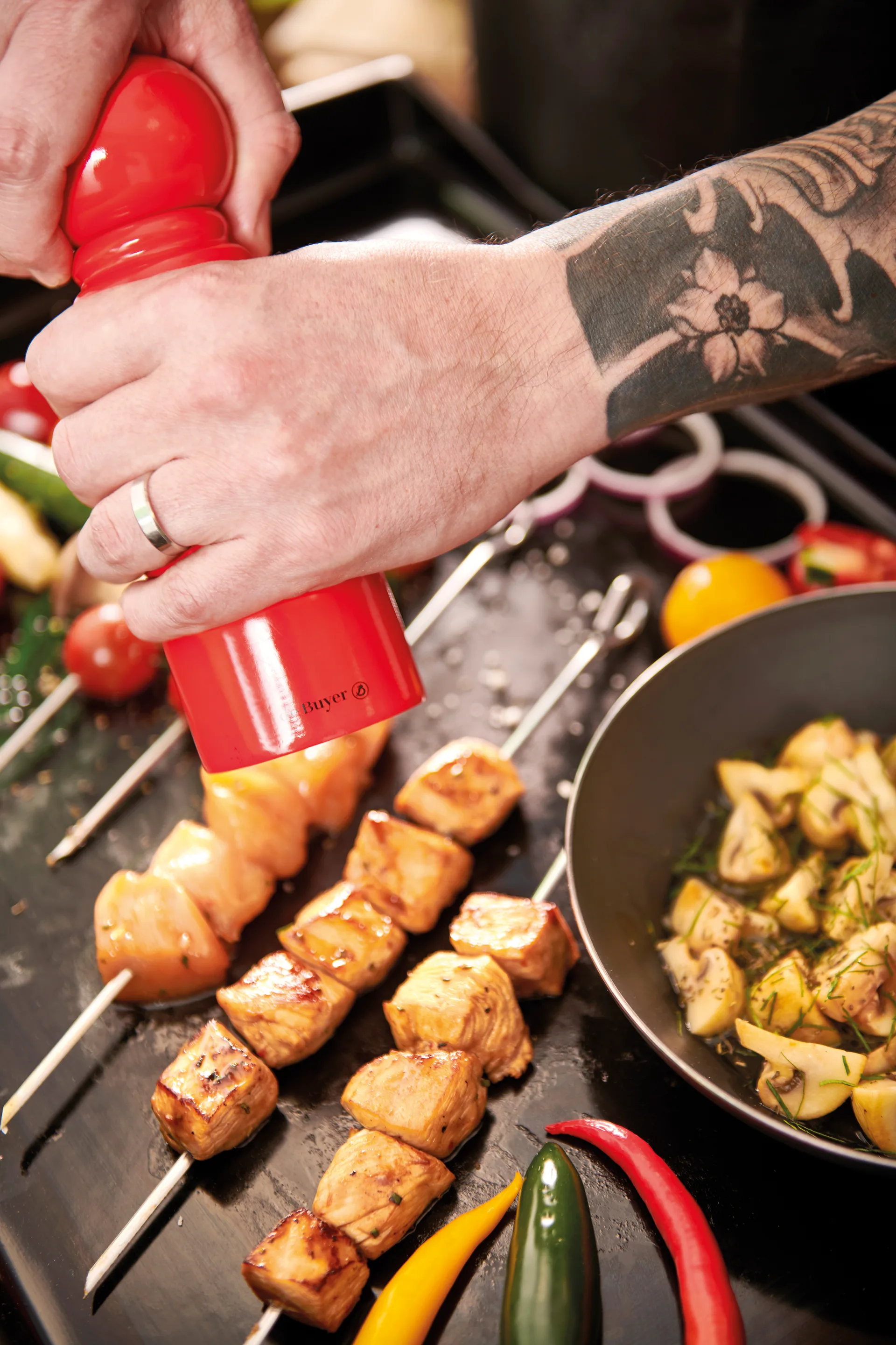 Rumba salt- och pepparkvarn keramisk 18 cm, Ljusbrun  De Buyer