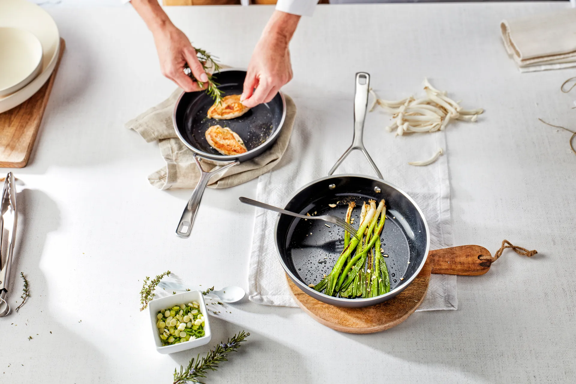 Alu Pro 5 Ceraforce stekpanna keramisk 5-ply, Ø28 cm Demeyere