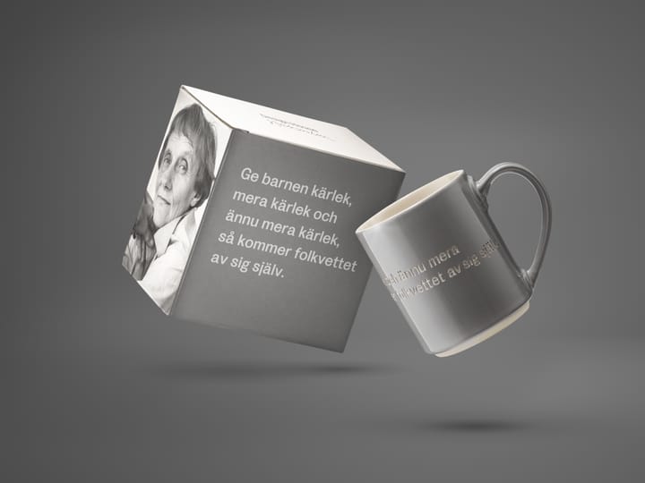Astrid Lindgren mugg, ge barnen kärlek, svensk text Design House Stockholm