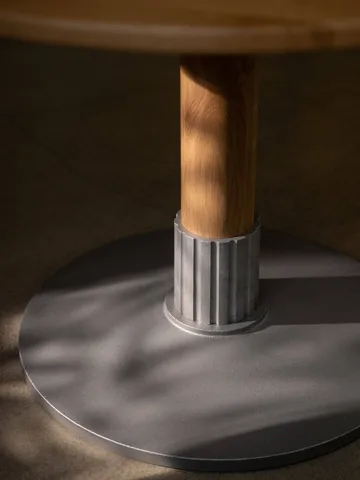 Tock Table matbord - Mörk ek, Ø110x76 cm - Design House Stockholm