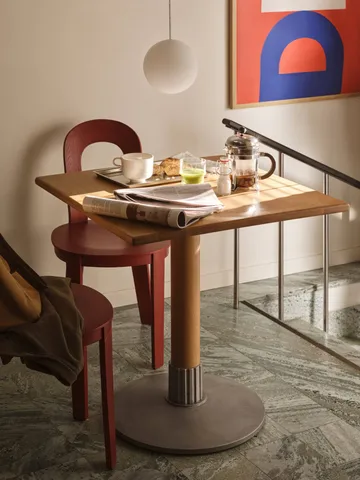 Tock Table matbord - Mörk ek, 75x75x76 cm - Design House Stockholm