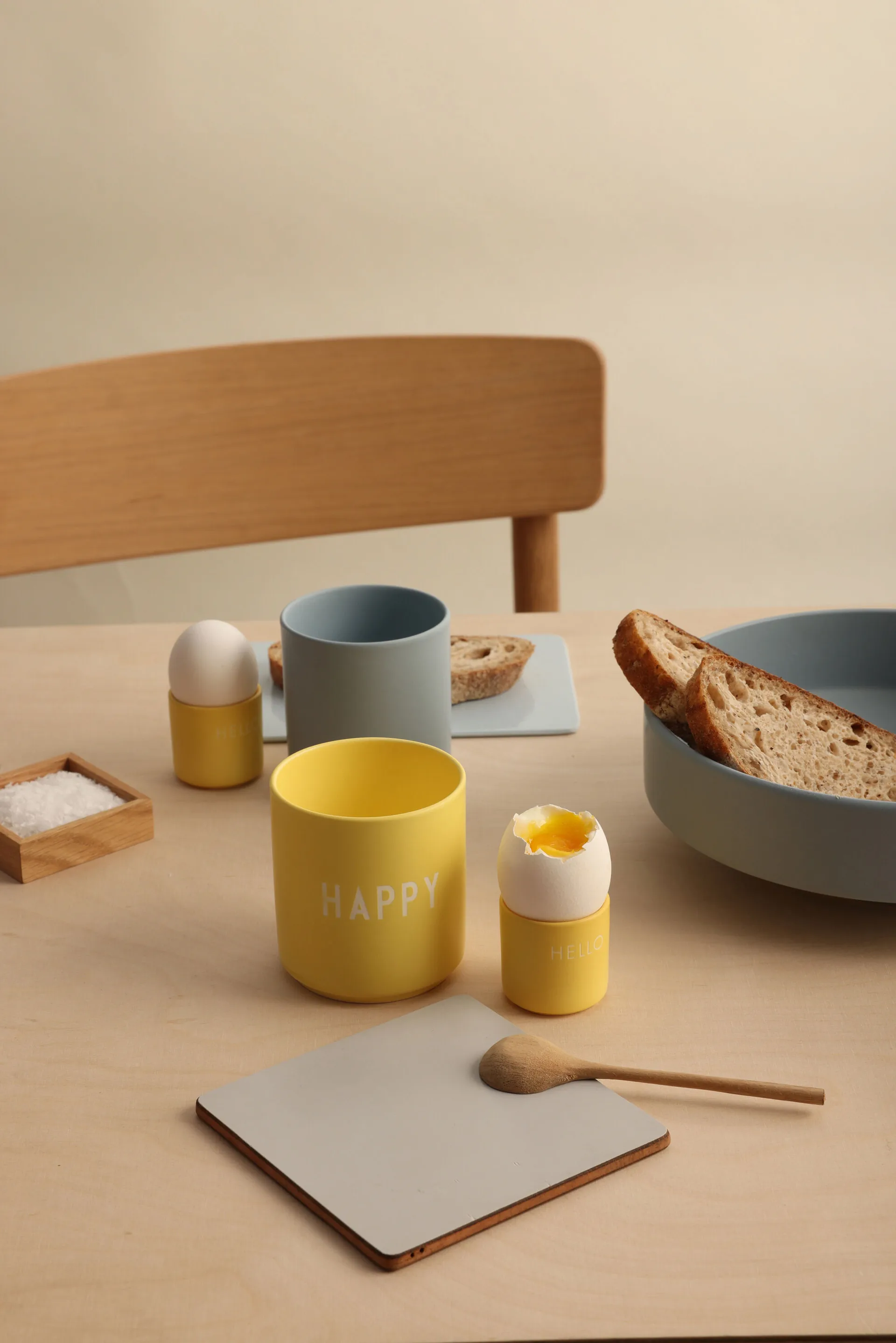 Design Letters favoritkopp 25 cl, Happy-yellow Design Letters