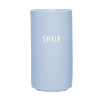 Läs mer om Design Letters Design Letters favoritvas Smil