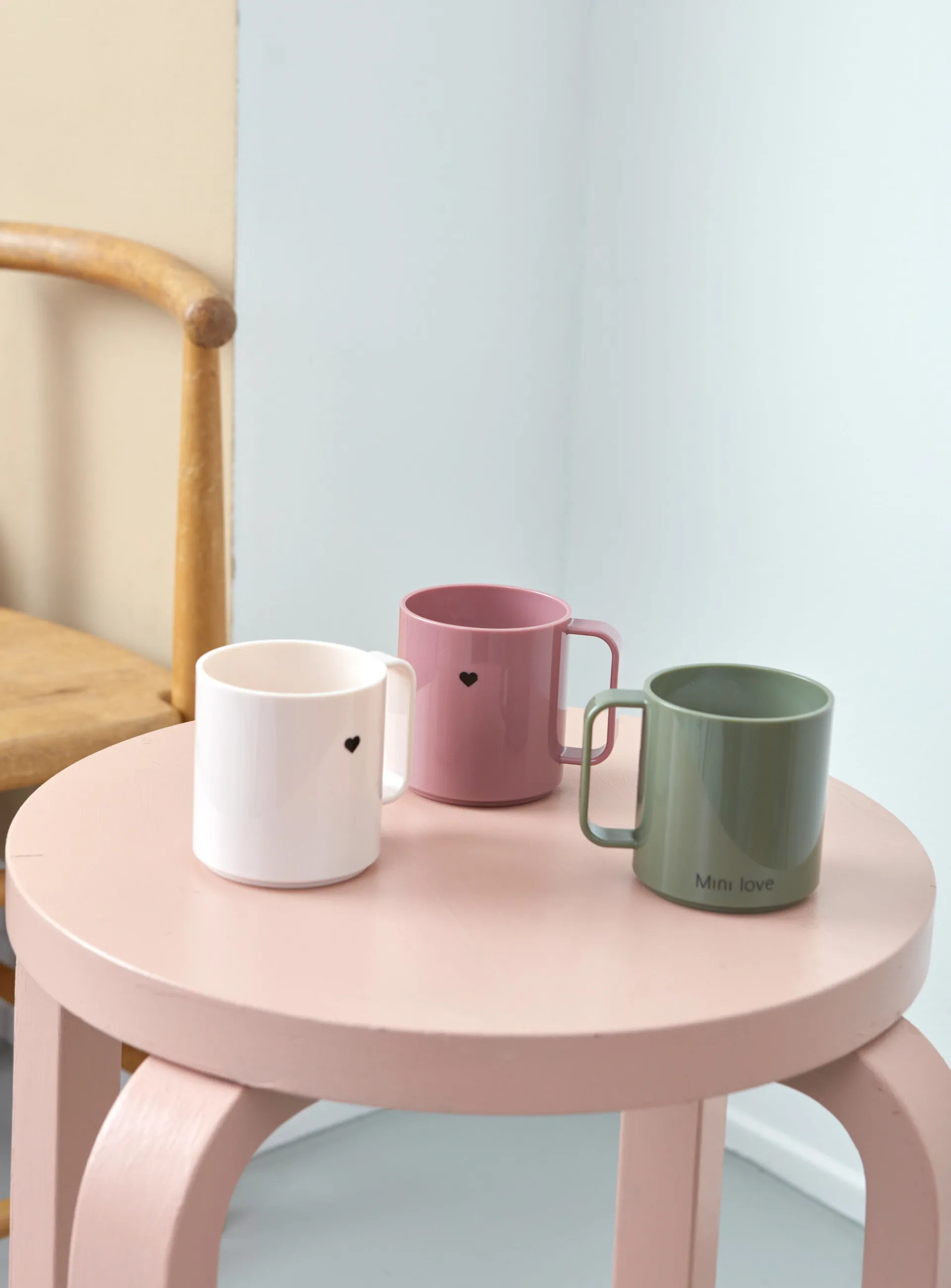 Design Letters Mini Love kopp med handtag, White Design Letters