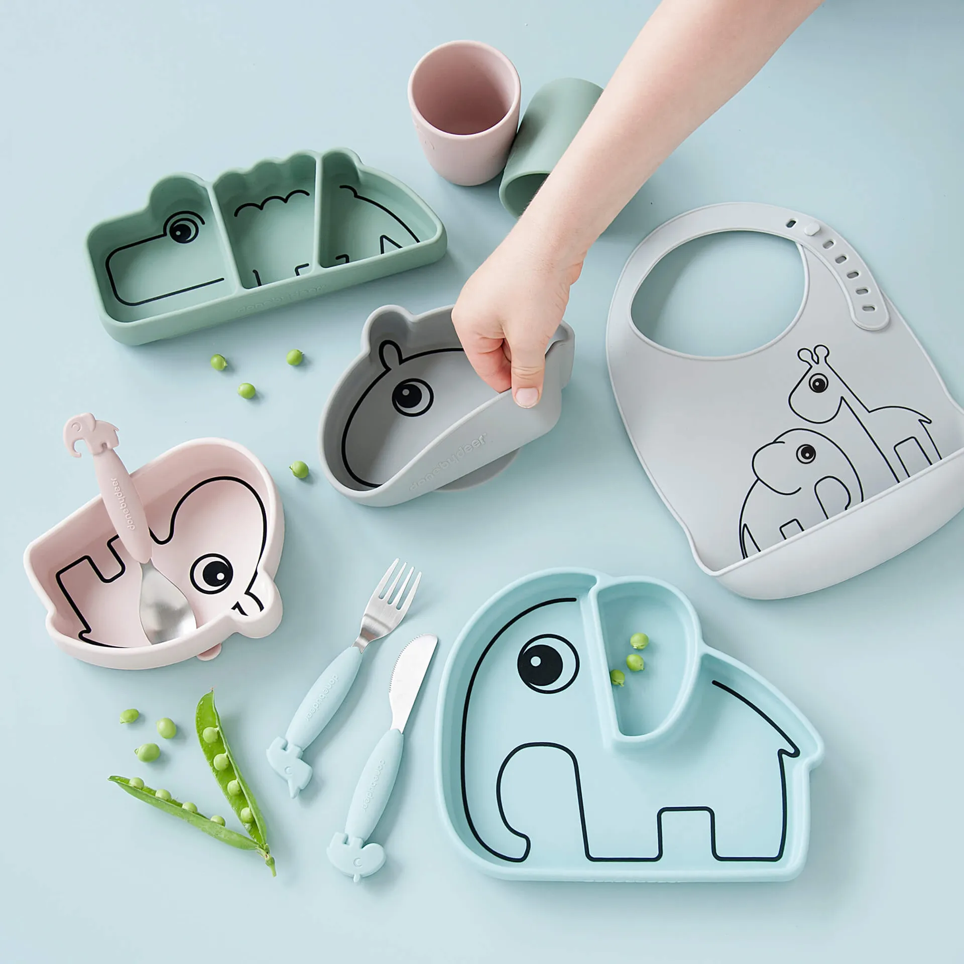 Croco Stick&Stay barntallrik 9x21 cm, Green Done by deer