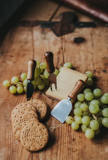 Olva ostknivsset - Akaciaträ, rostfritt stål, 3 delar, 13 cm - Dorre