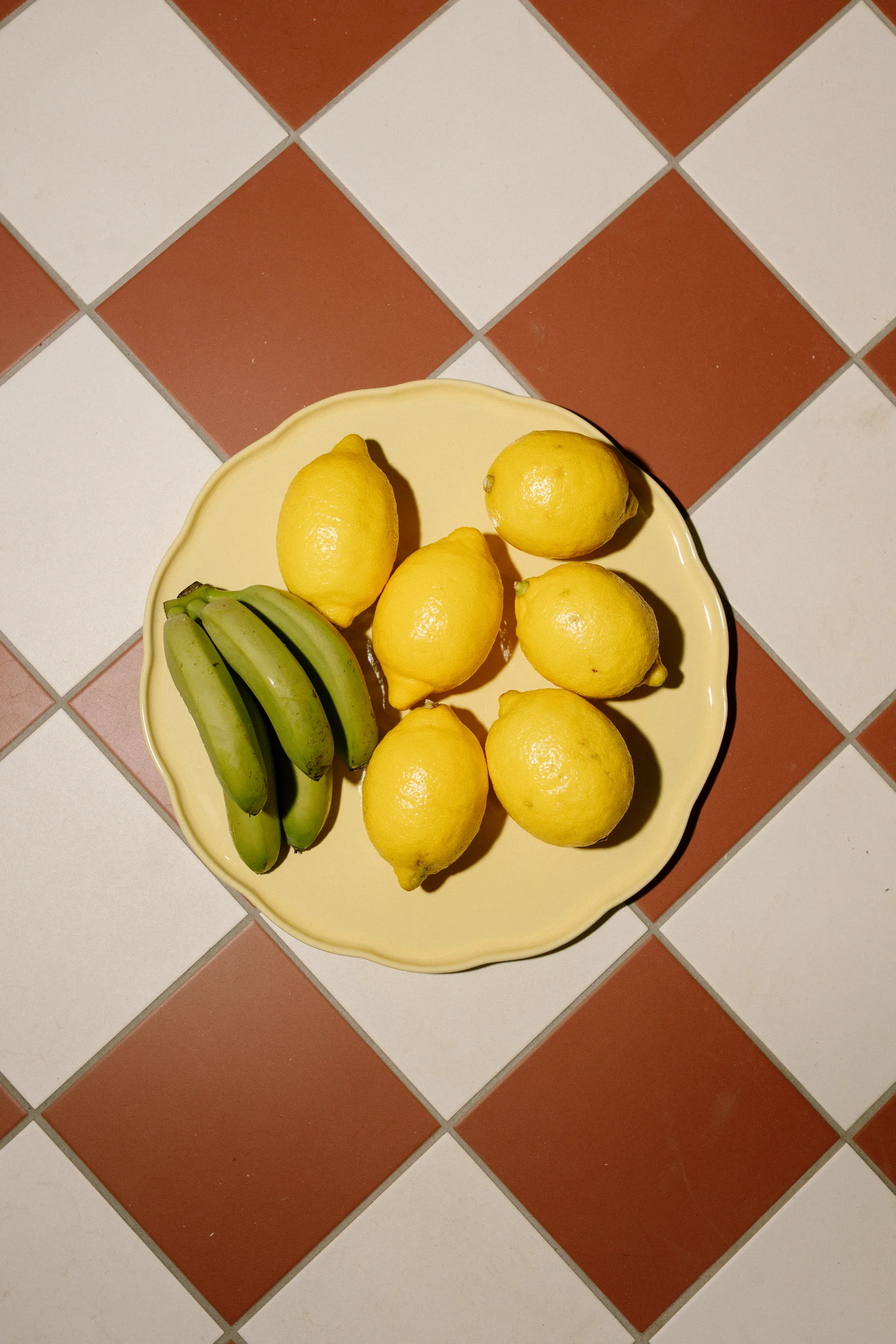 Emile Henry Madeleine serveringsfat, Vanilj, rund Emile Henry