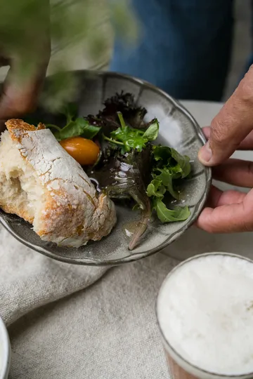 Ernst assiett stengods - Grå-natur, Ø17x3 cm - ERNST