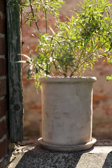 Ernst terrakotta kruka med fat - Ø25x28 cm - ERNST