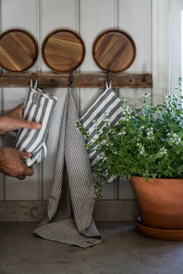 Ernst träbricka - Acacia, Ø16,5 cm - ERNST