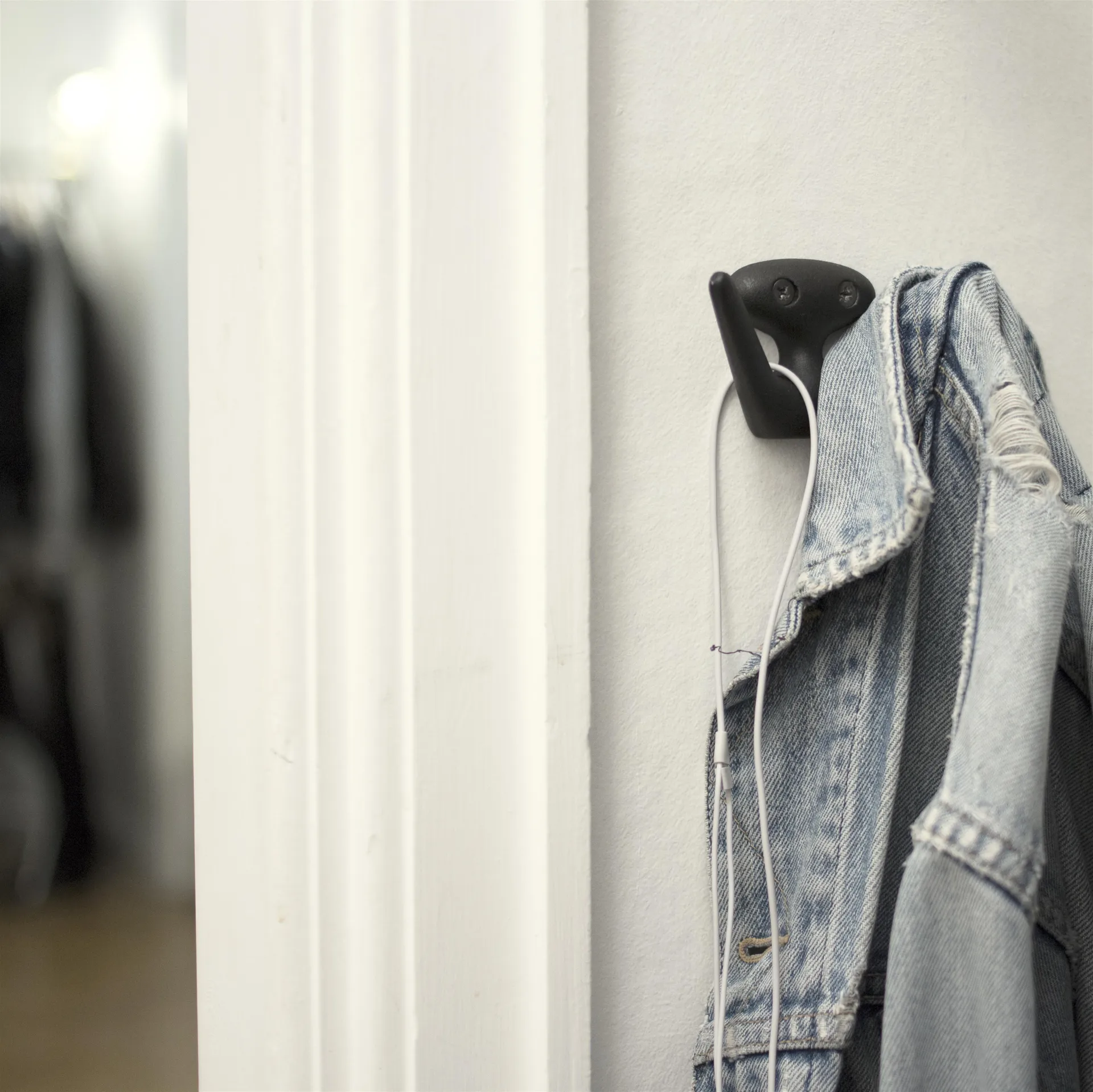 Mama krok, svart struktur Essem Design