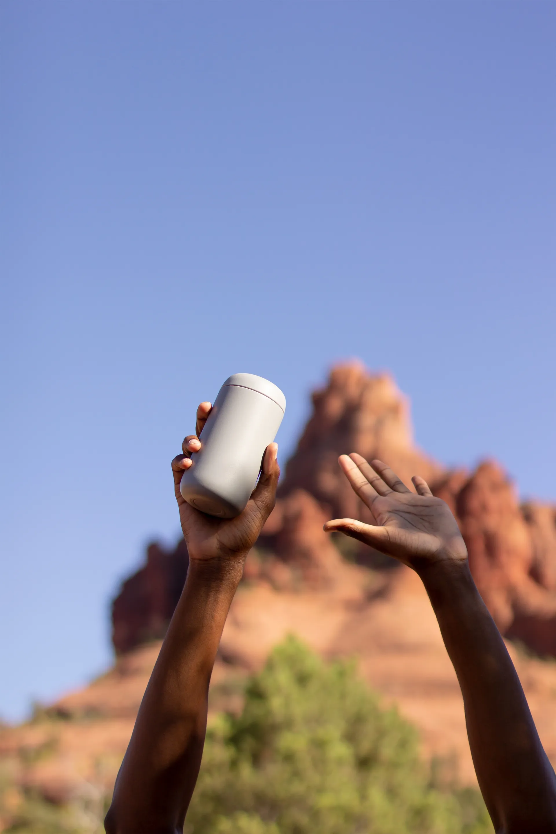 Carter termosmugg med stänkskydd 47 cl, Matte white Fellow