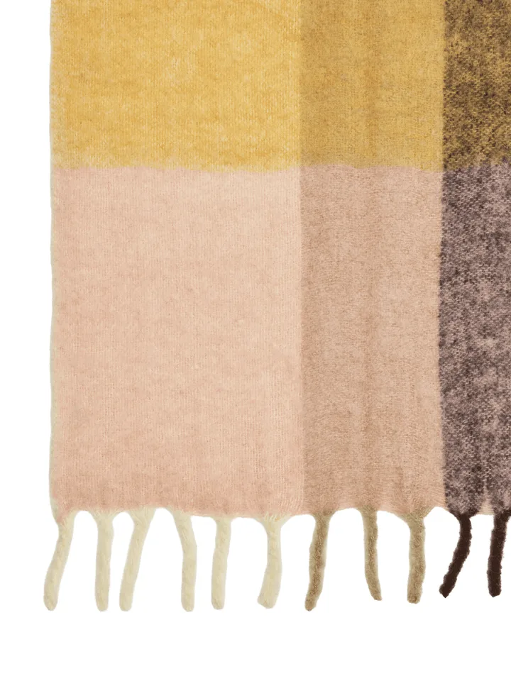 Blur mohair pläd - Butter-pale rose, 130x170 cm - Ferm Living